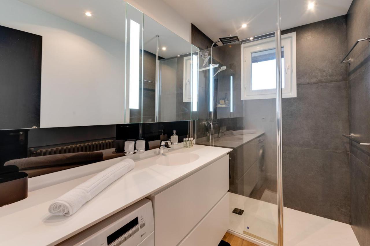 Apartment Les Sorbiers - 2 Bedrooms Floor - Parking & Terrace *